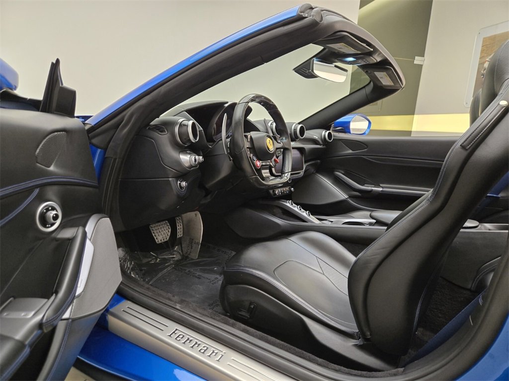 Used 2019 Ferrari Portofino image 16