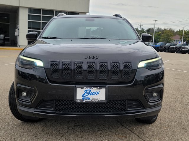 Used 2019 Jeep Cherokee Latitude Plus AWD/4WD image 2