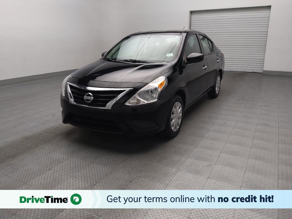 Used 2019 Nissan Versa SV FWD image 1