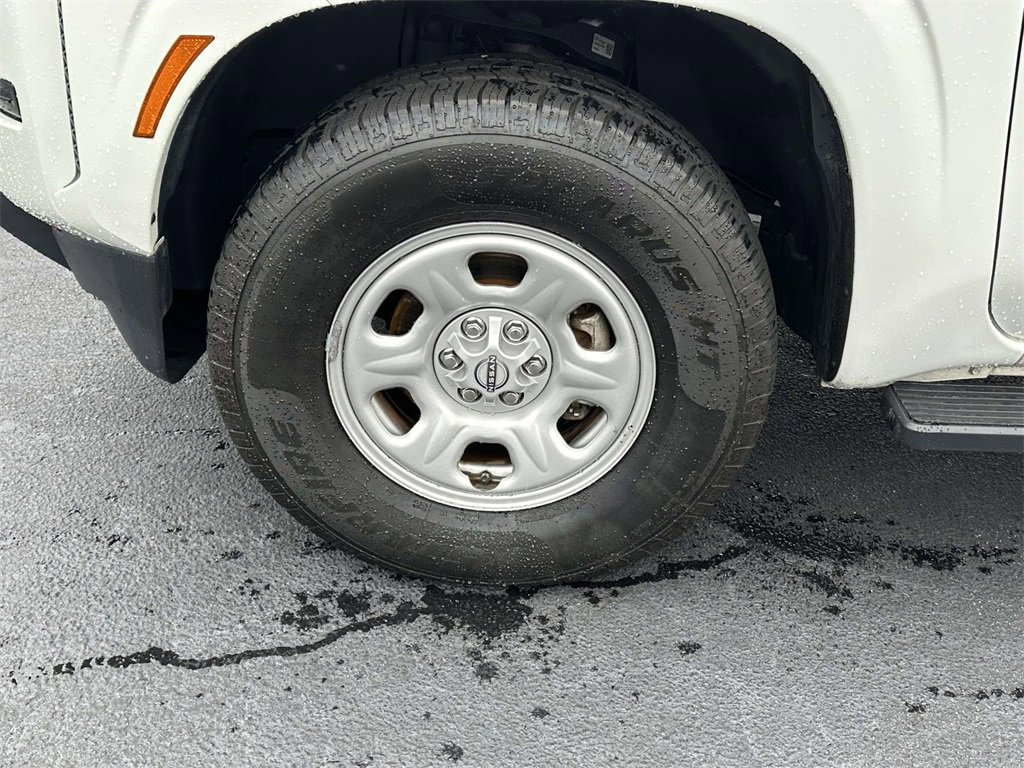 Used 2022 Nissan Frontier S image 27