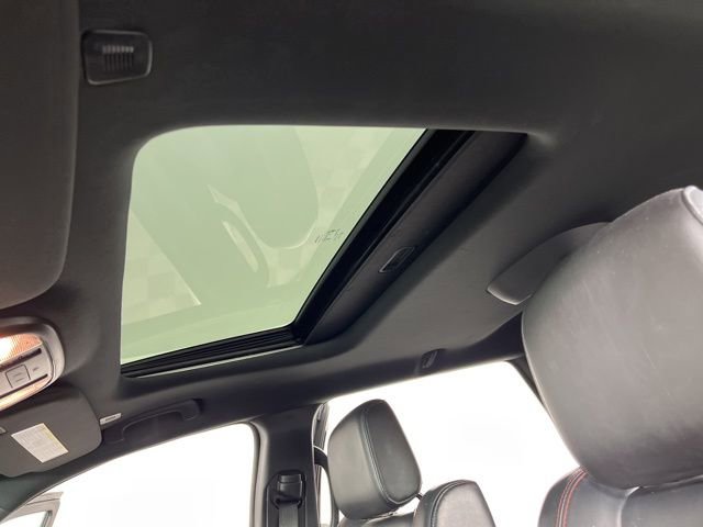 Used 2024 Dodge Durango GT image 34