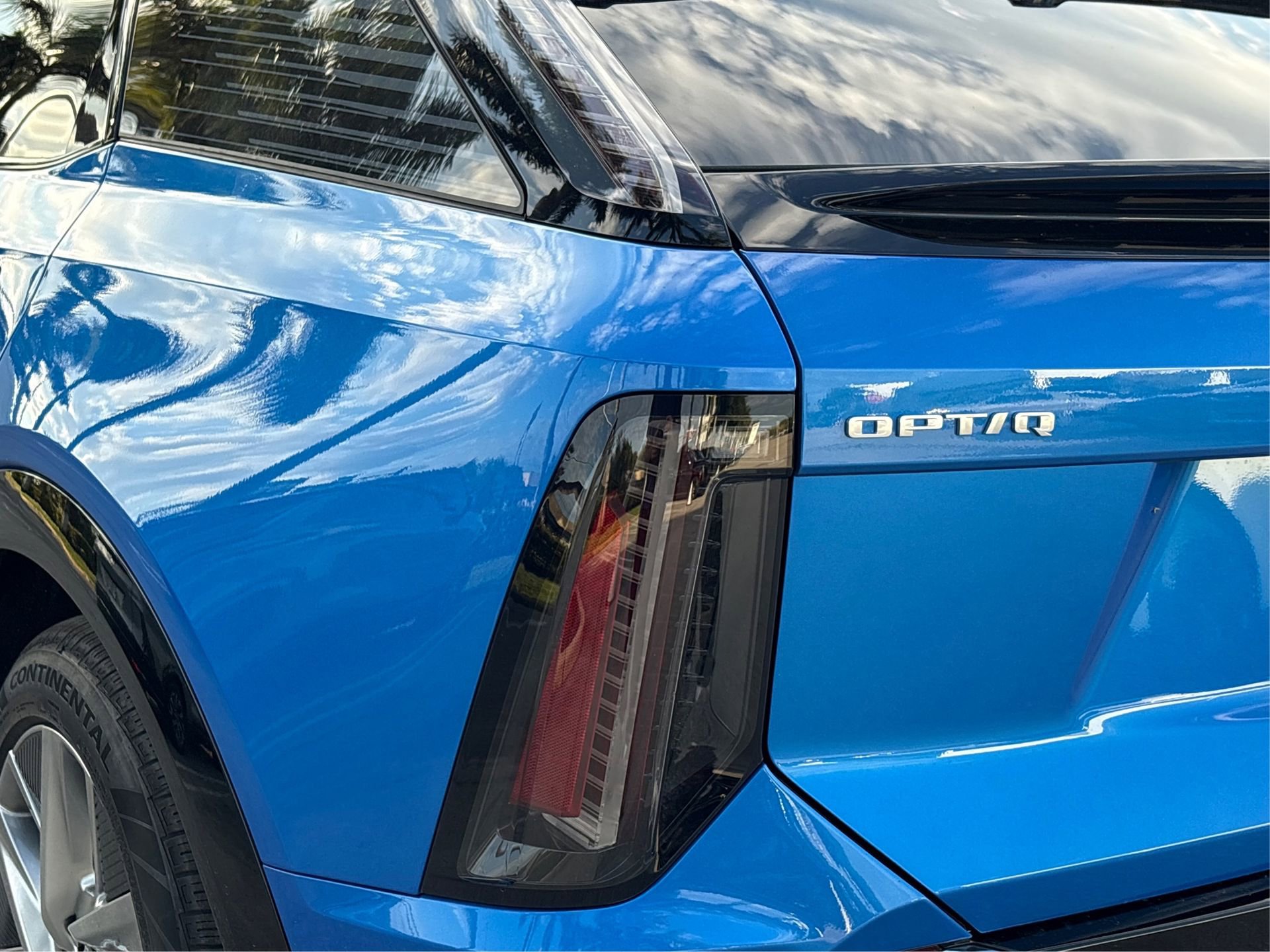 New 2026 Cadillac Optiq Luxury 1 image 15