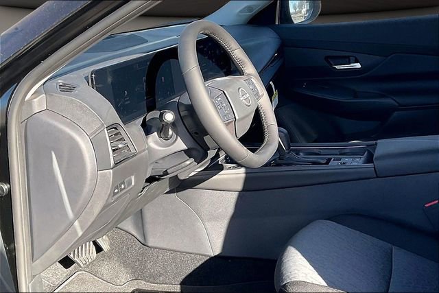 New 2026 Nissan Sentra SV w/ SV Convenience Package image 7