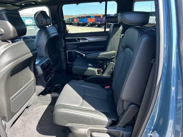 New 2026 Jeep Grand Wagoneer Limited image 44