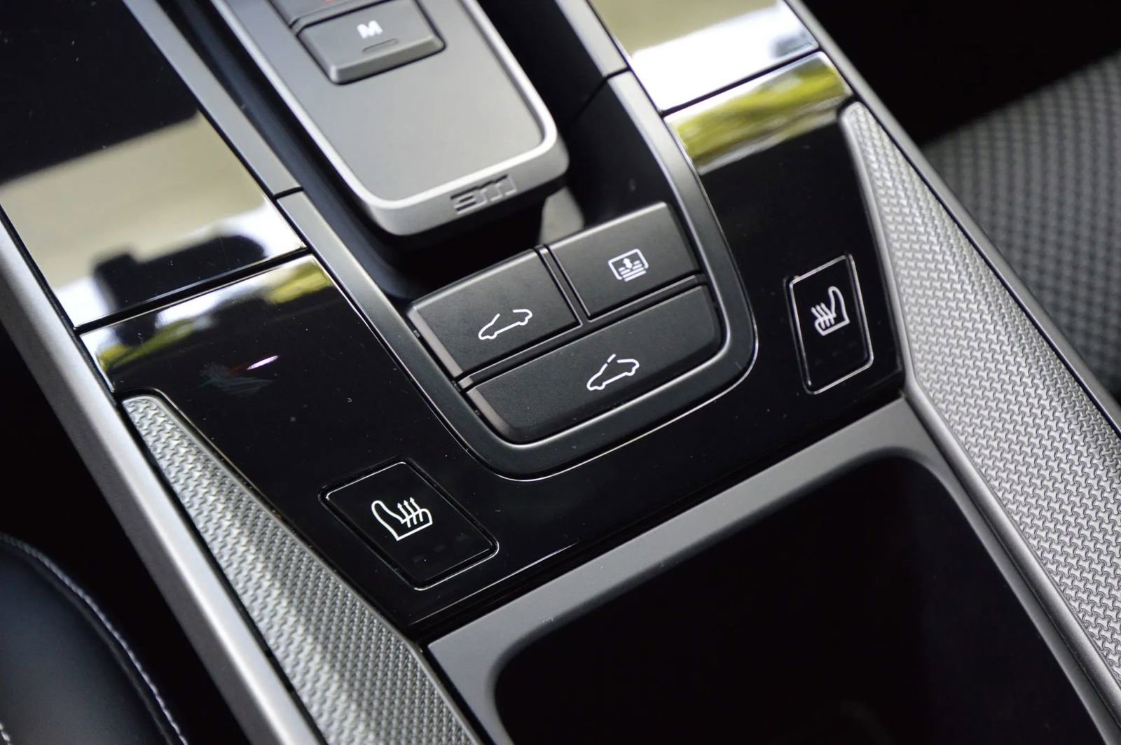 Used 2024 Porsche 911 Carrera 4S image 50