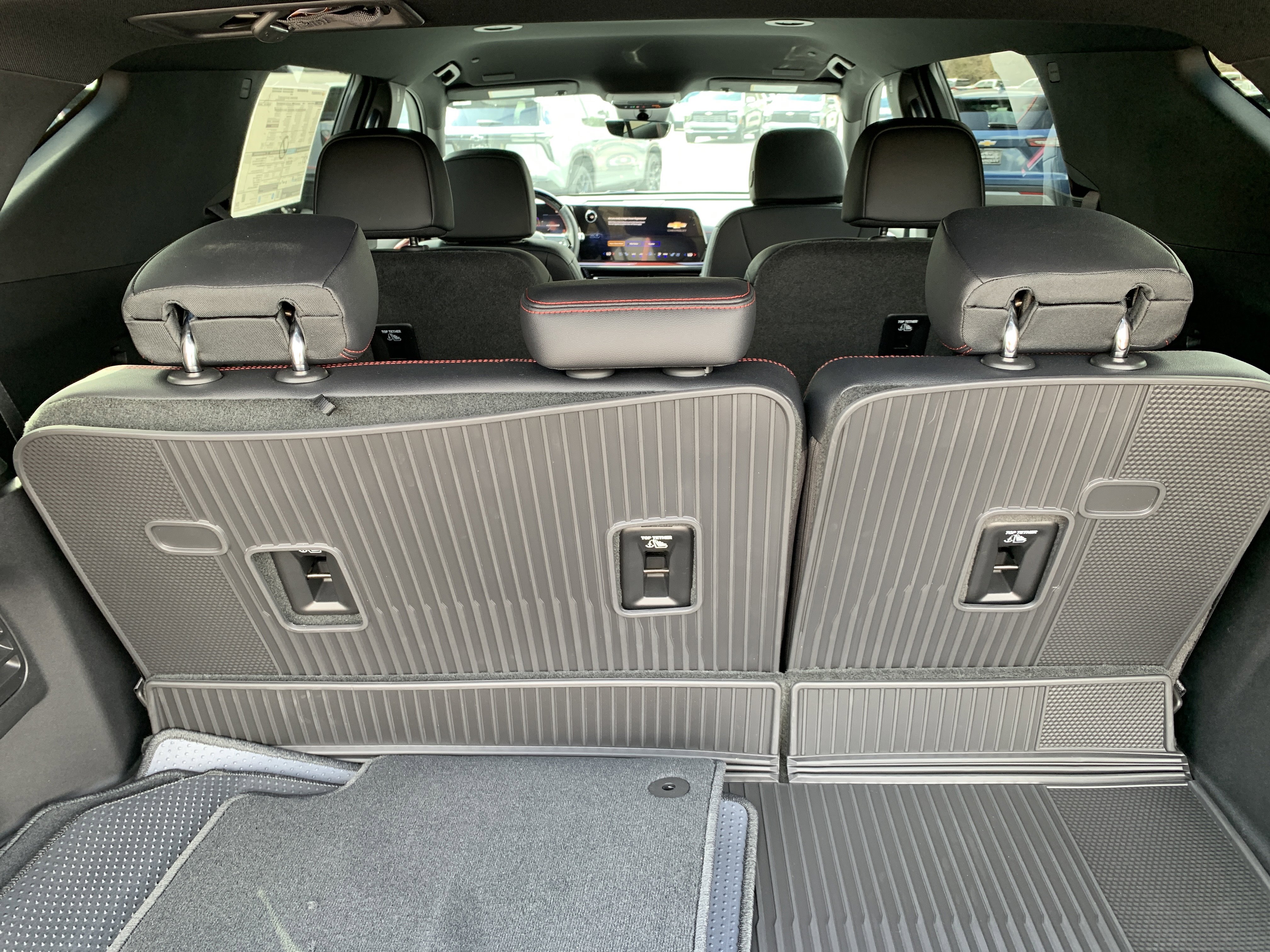 New 2026 Chevrolet Traverse RS w/ LPO, Floor Liner Package image 23