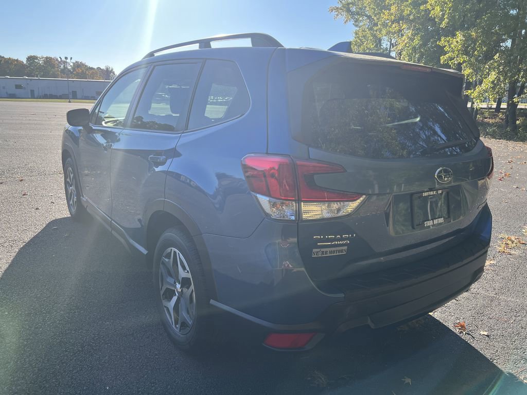 Used 2020 Subaru Forester Premium image 5