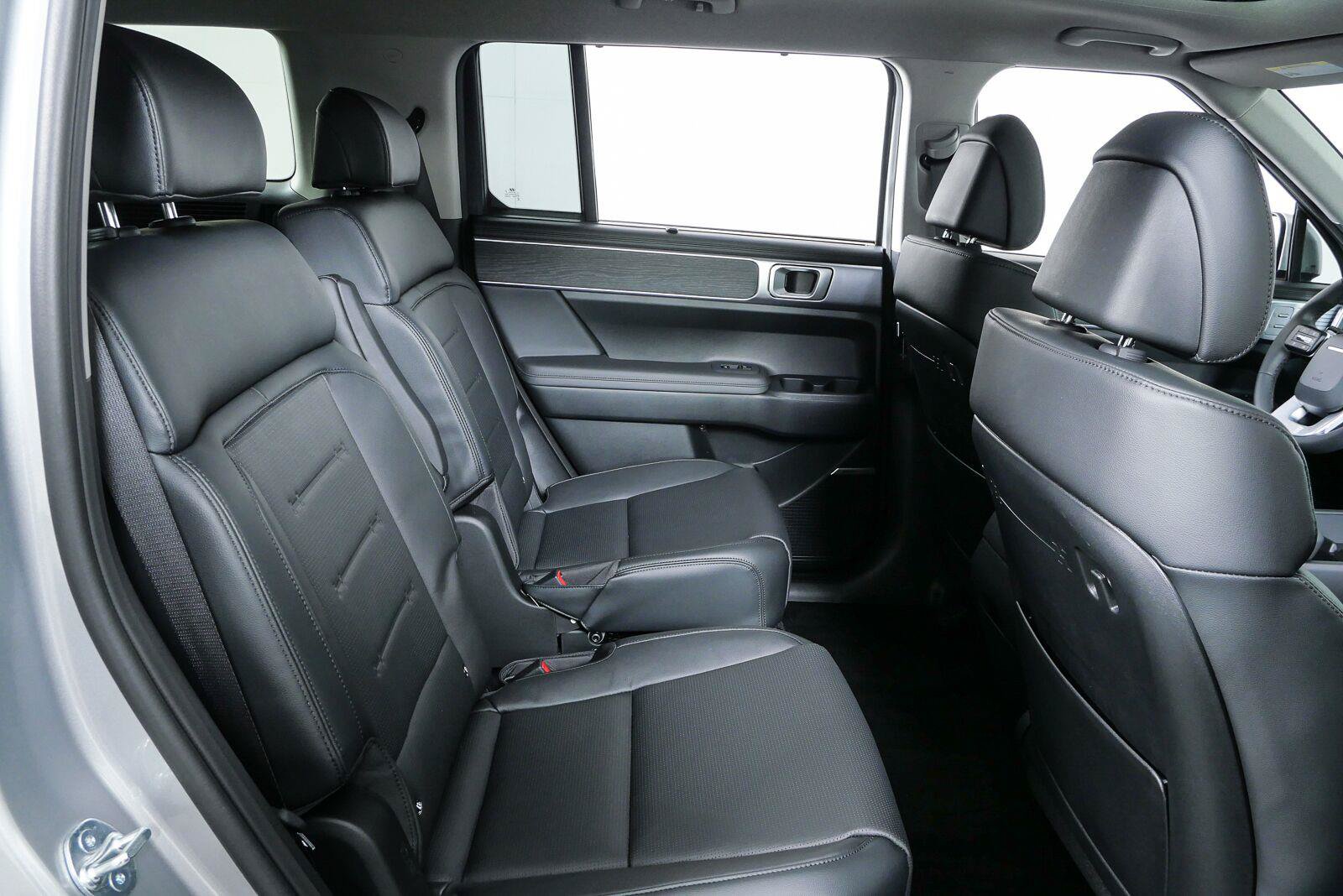 New 2026 Hyundai Santa Fe Limited AWD/4WD image 23