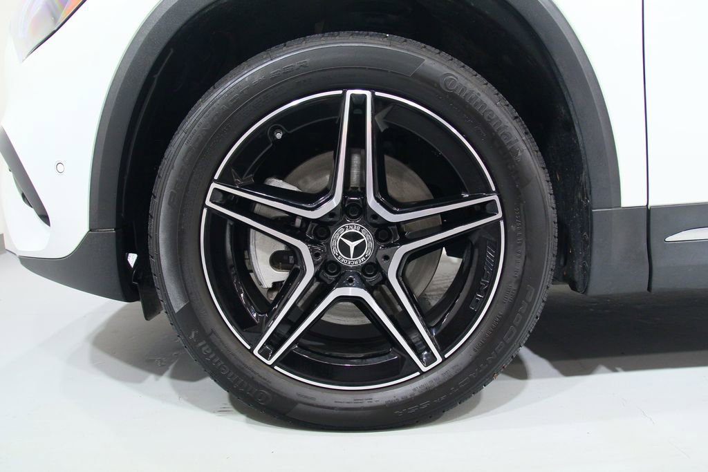 Certified 2026 Mercedes-Benz GLA 250 4MATIC image 17