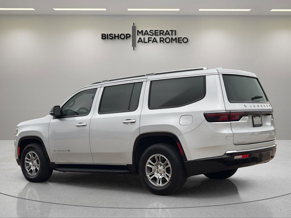 Used 2023 Jeep Wagoneer 4WD w/ Premium Group I image 9