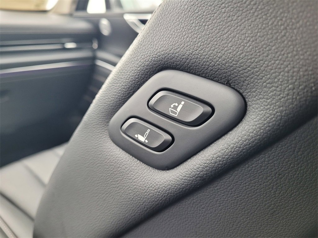 Used 2024 Genesis GV80 3.5T image 12