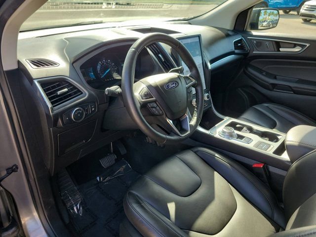 Certified 2022 Ford Edge Titanium AWD/4WD image 25
