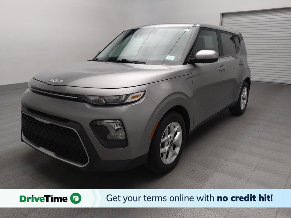 Used 2022 Kia Soul LX w/ Technology Package FWD image 1