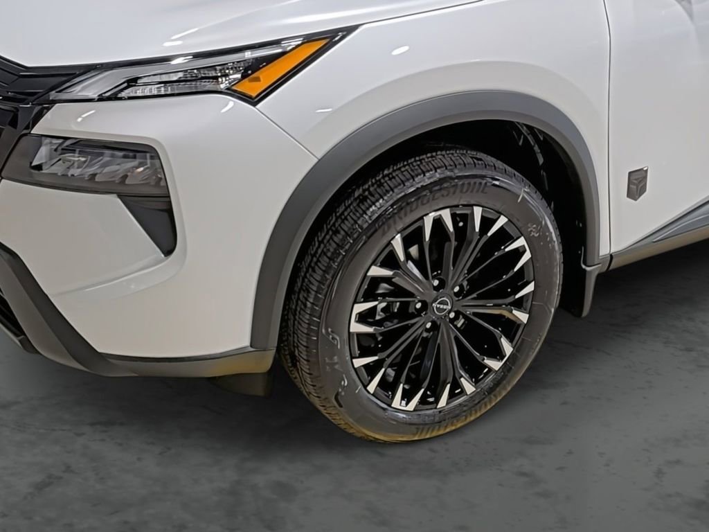 New 2026 Nissan Rogue SV AWD/4WD image 7