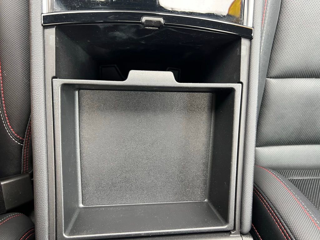 Used 2024 Chevrolet Traverse RS image 34