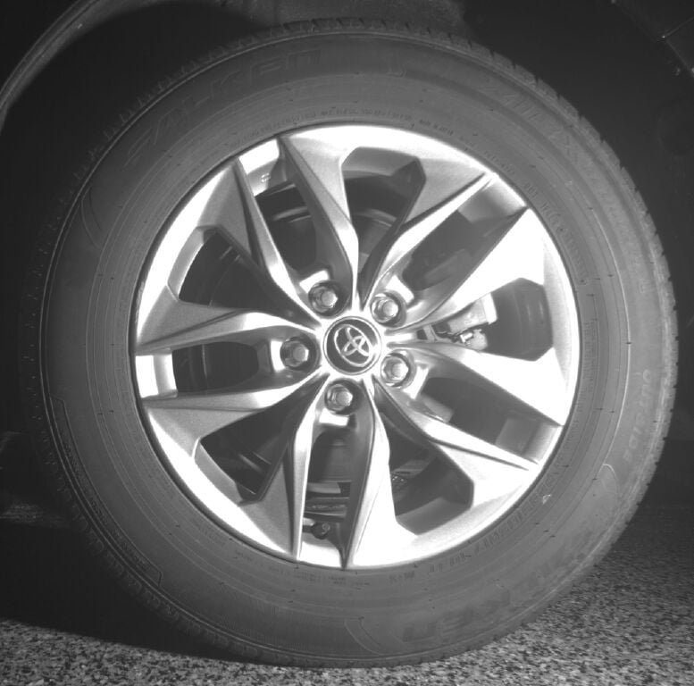 Used 2026 Toyota Sienna XLE FWD image 13