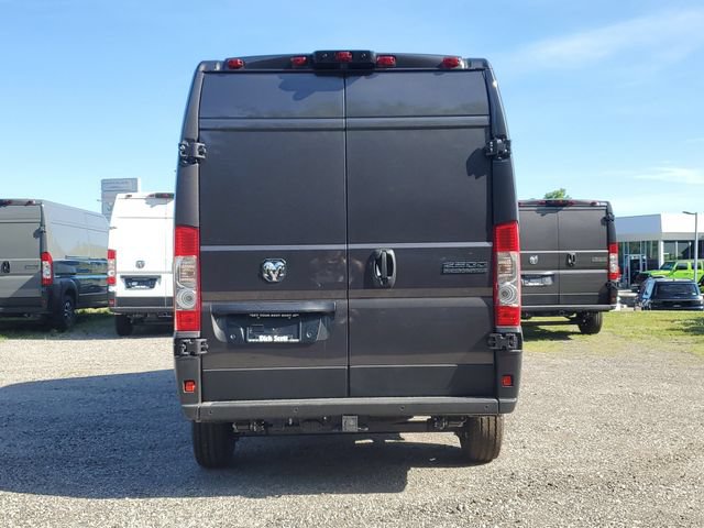 New 2026 RAM ProMaster 2500 w/ Quick Order Package 22G SLT FWD image 7