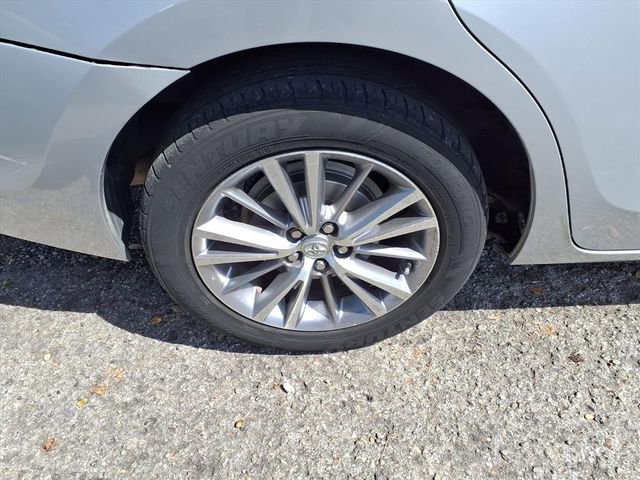 Used 2014 Toyota Corolla LE image 7