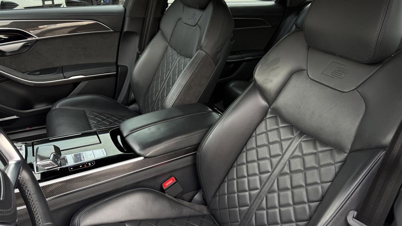 Used 2021 Audi S8 L AWD/4WD image 30