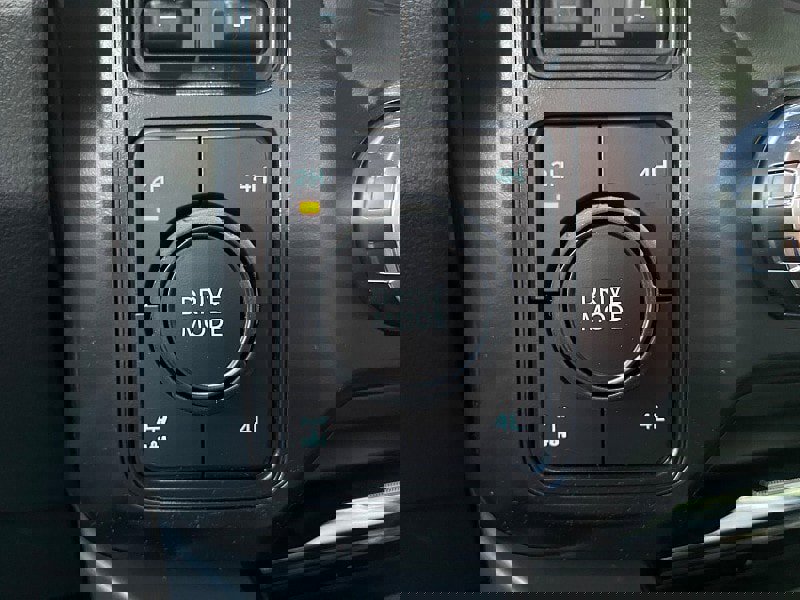 New 2026 Ford F350 Lariat image 19