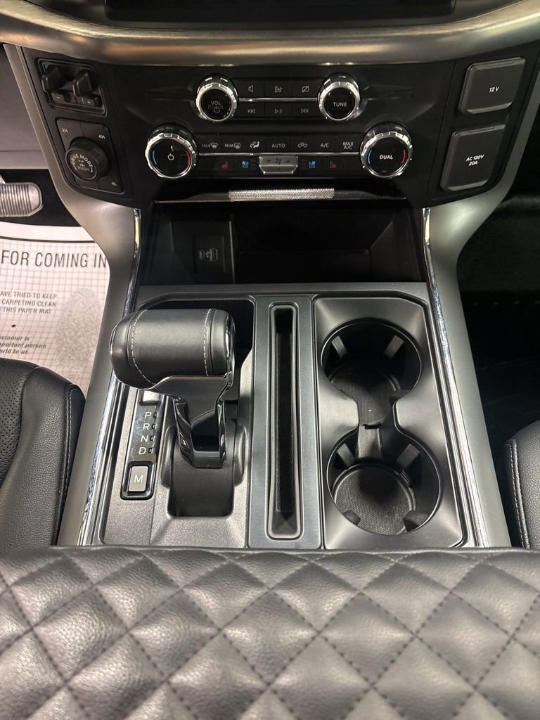 Used 2022 Ford F150 Lariat w/ Max Trailer Tow Package image 14