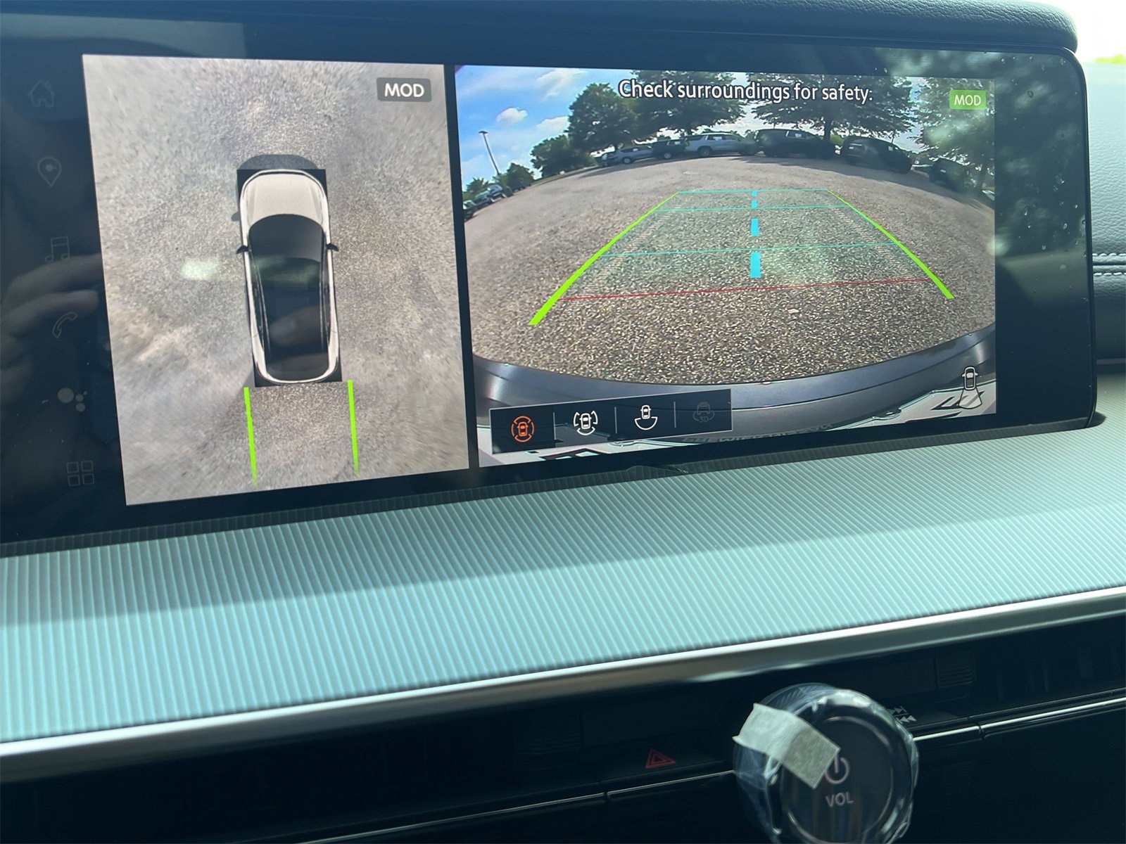 New 2025 Nissan Murano SL image 3