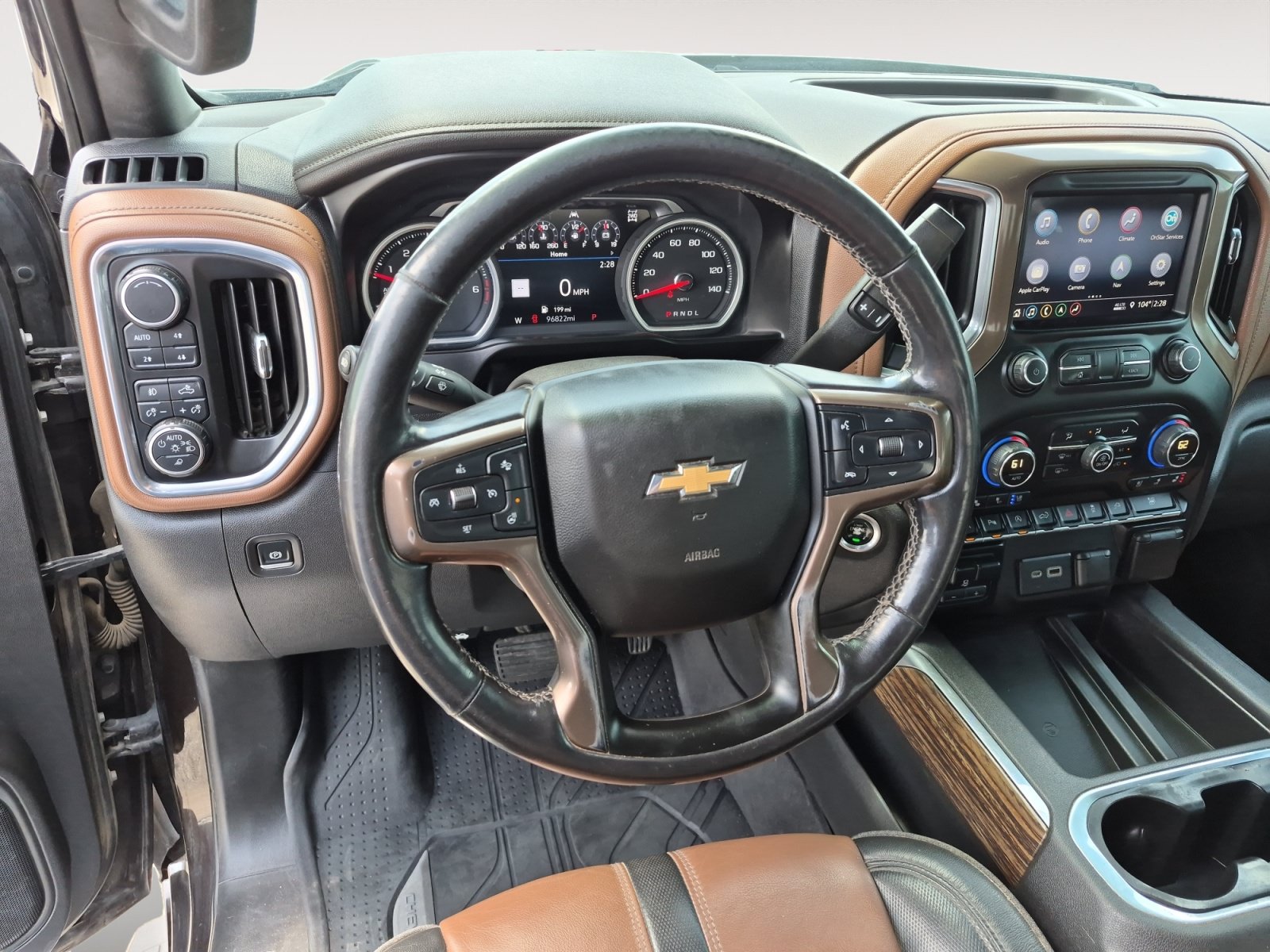 Used 2019 Chevrolet Silverado 1500 High Country w/ Technology Package AWD/4WD image 13