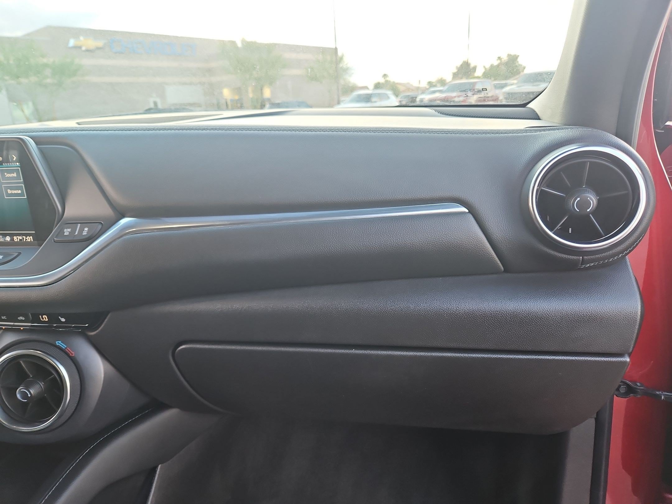 Certified 2019 Chevrolet Blazer LT FWD image 30