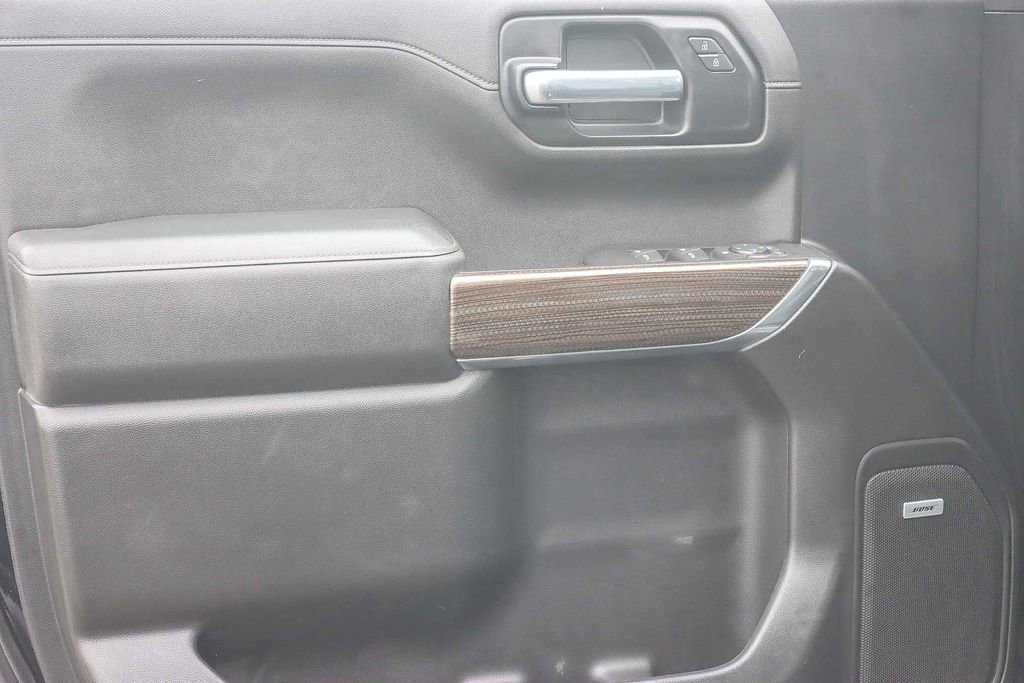 Used 2020 Chevrolet Silverado 1500 LT Trail Boss w/ Midnight Edition image 48