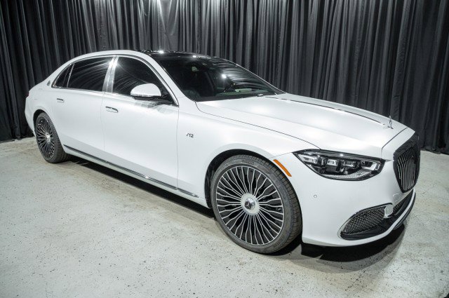 New 2026 Mercedes-Benz Maybach S 680 4MATIC image 3