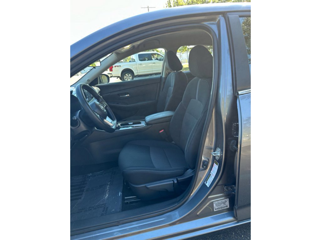 Used 2024 Nissan Sentra SV image 8