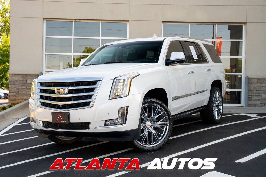 Used 2017 Cadillac Escalade Premium Luxury AWD/4WD image 1