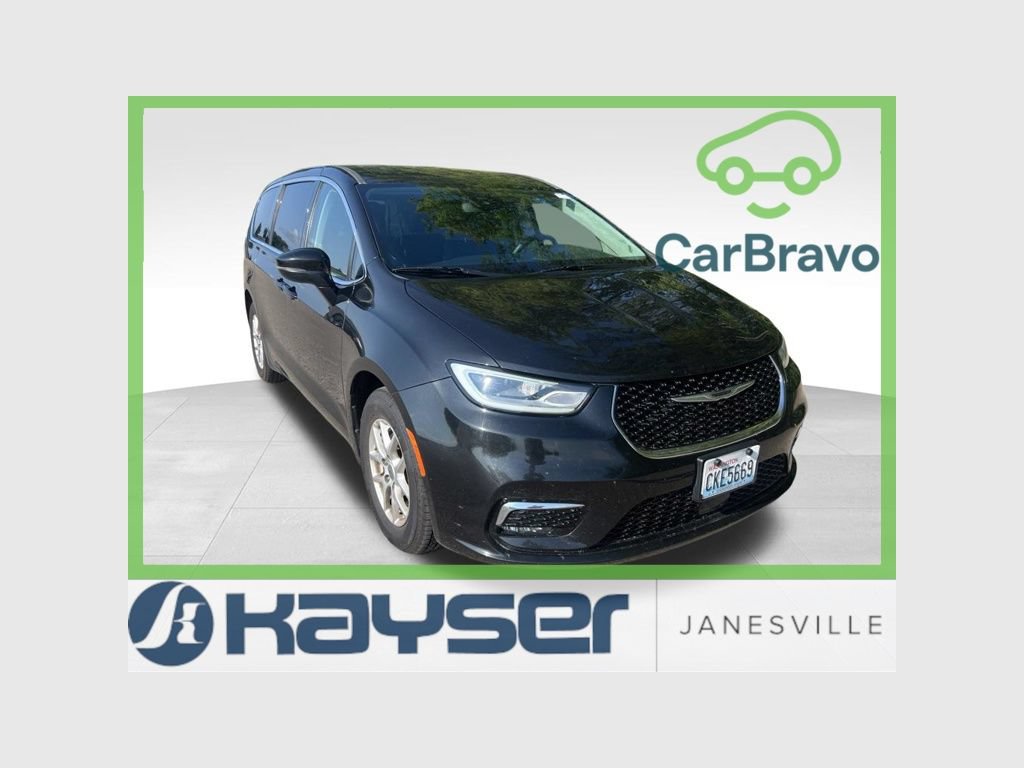 Used 2023 Chrysler Pacifica Touring-L