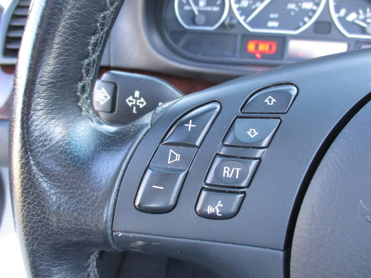 Used 2004 BMW 330Ci Convertible image 31