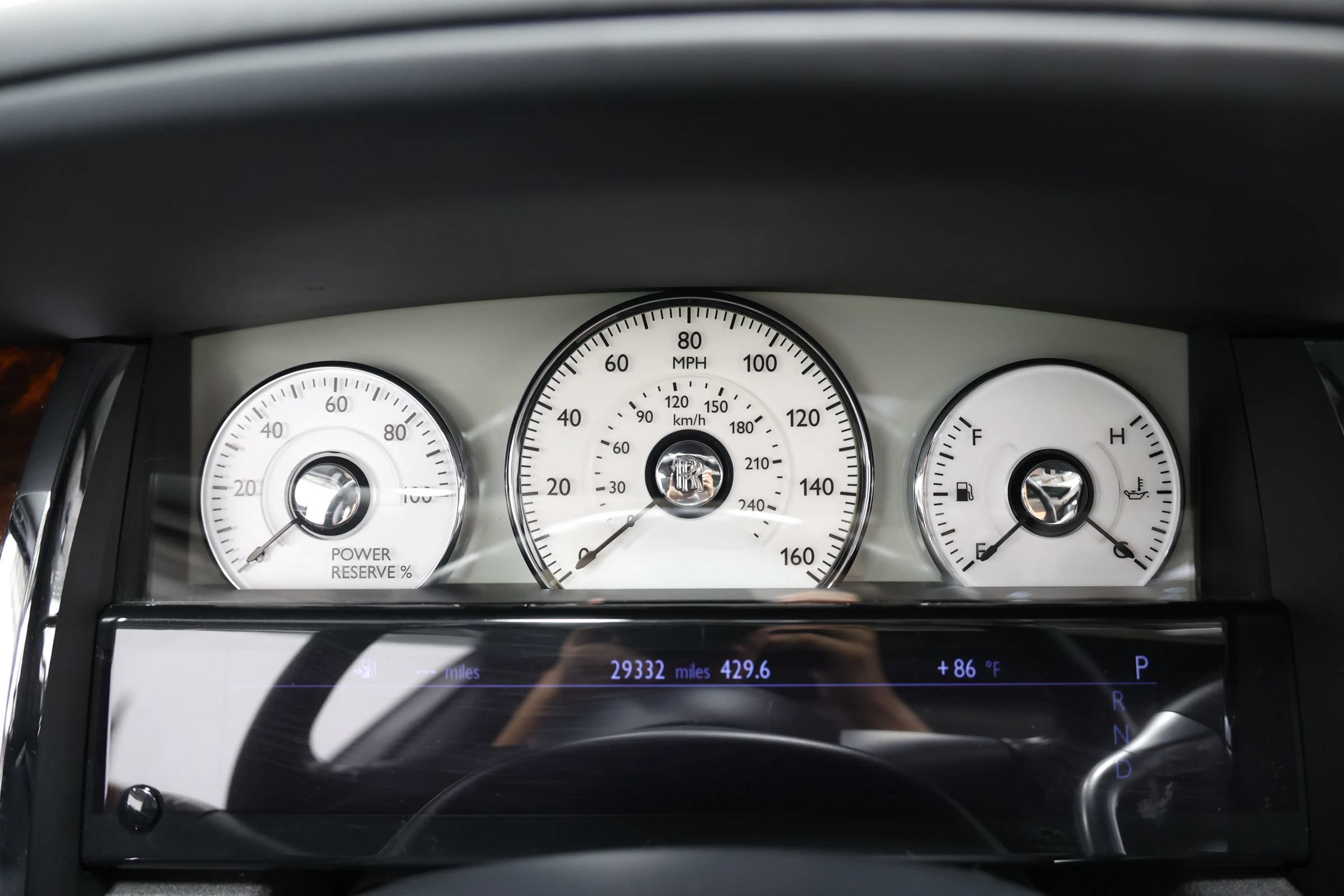 Used 2013 Rolls-Royce Ghost RWD image 33