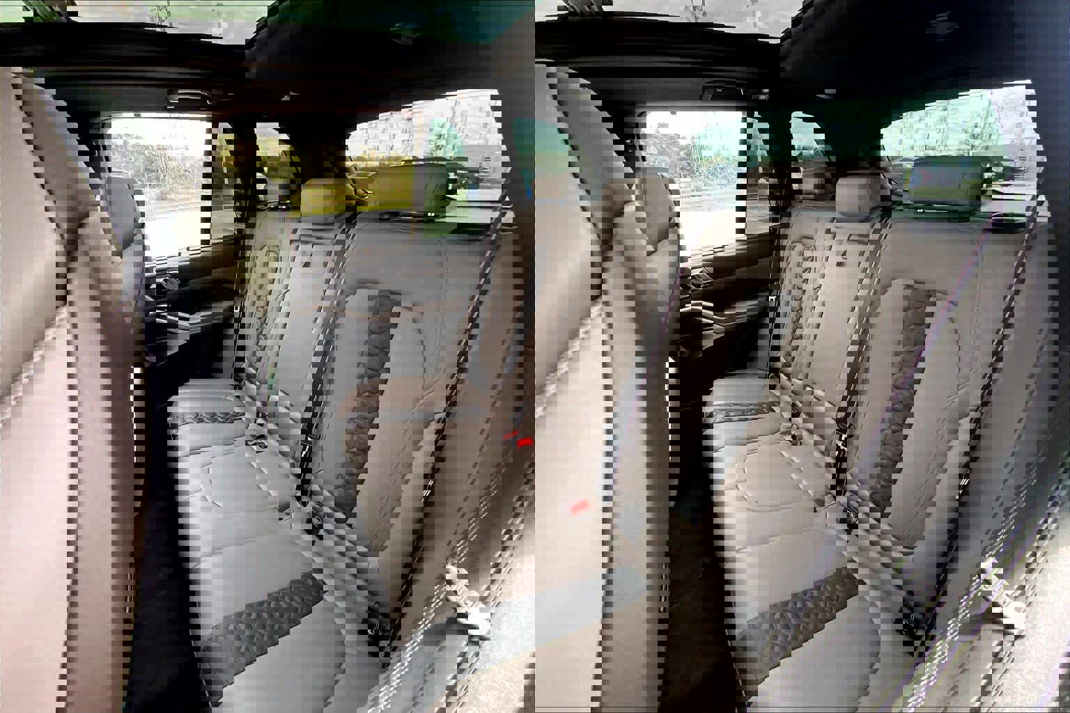 Used 2025 BMW X5 M Competition w/ Executive Package image 20