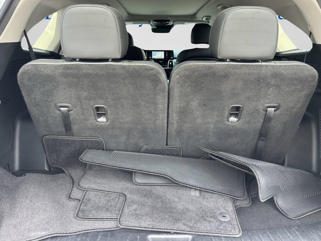 Used 2023 Kia Sorento EX w/ Panoramic Sunroof Package FWD image 15
