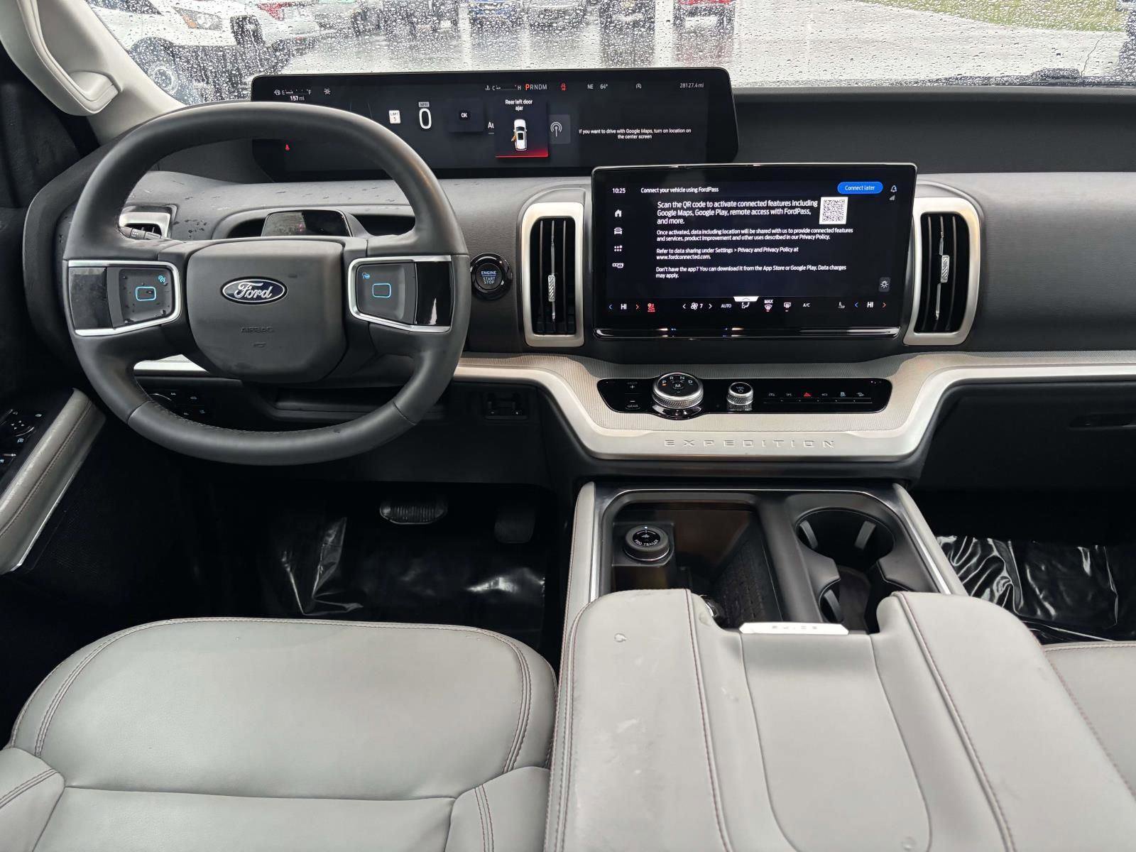Used 2025 Ford Expedition Max Active AWD/4WD image 28