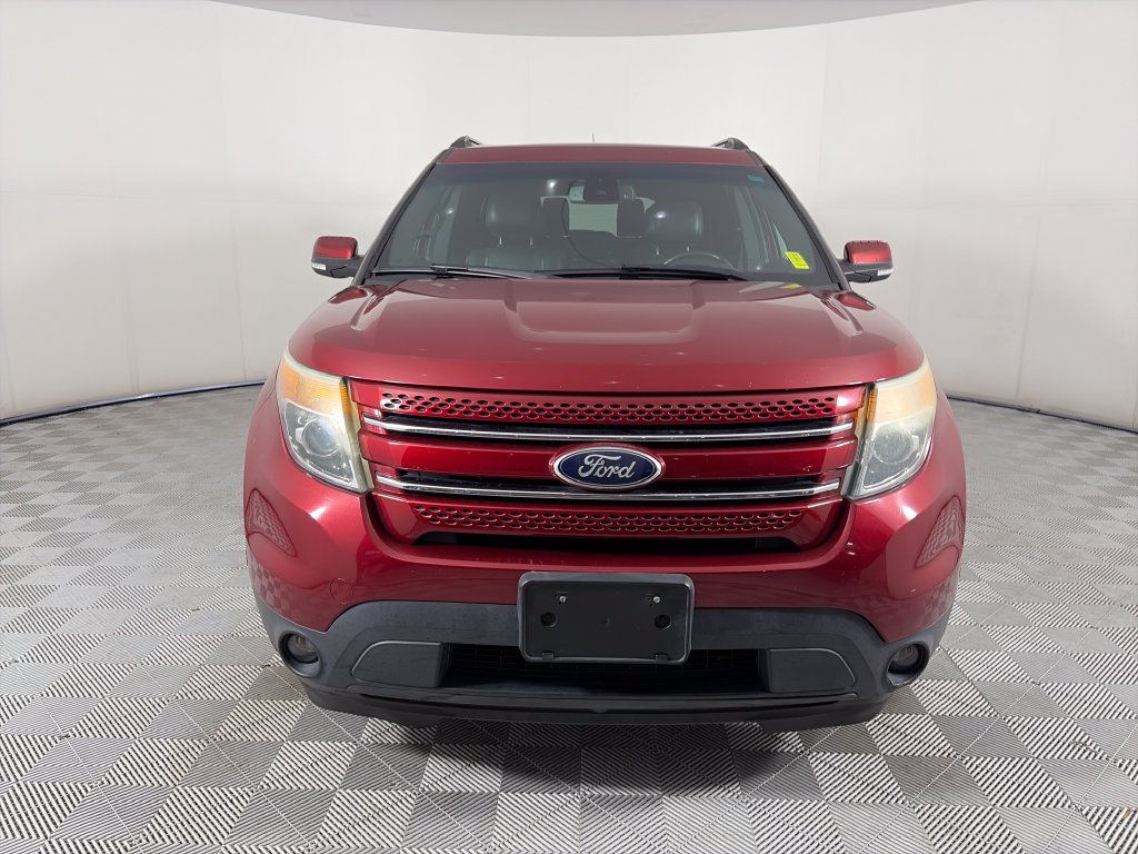 Used 2015 Ford Explorer Limited w/ Equipment Group 302A AWD/4WD image 2