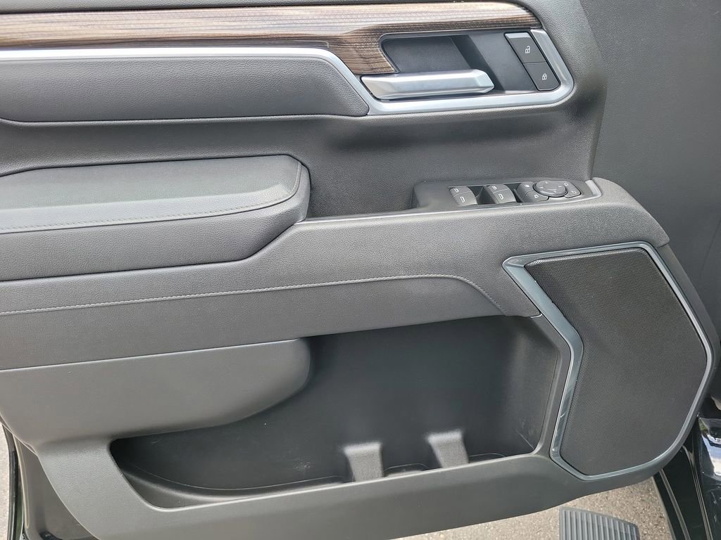 Used 2026 Chevrolet Silverado 3500 LT w/ Trail Boss Package AWD/4WD image 24