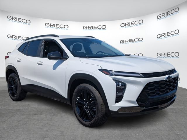 Used 2025 Chevrolet Trax ACTIV w/ Driver Confidence Package image 1