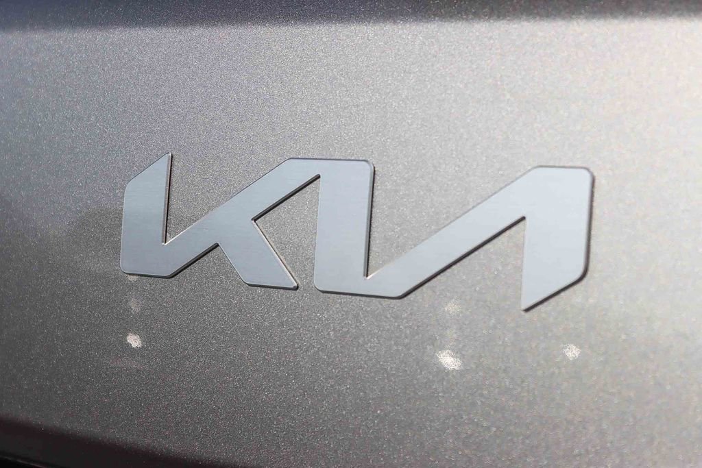 Used 2023 Kia Soul LX w/ LX Technology Package image 10