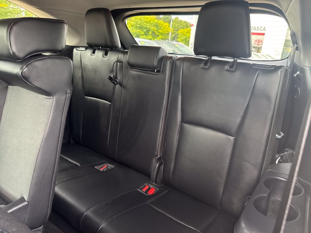 Used 2023 Toyota Highlander XLE AWD/4WD image 43