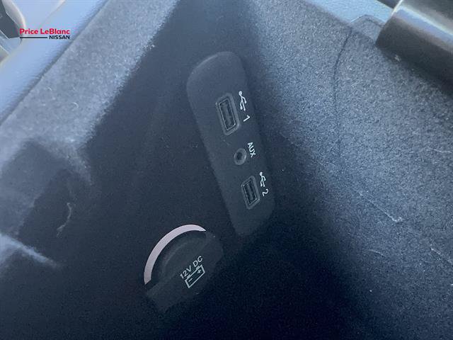 Used 2023 Dodge Challenger R/T RWD image 18