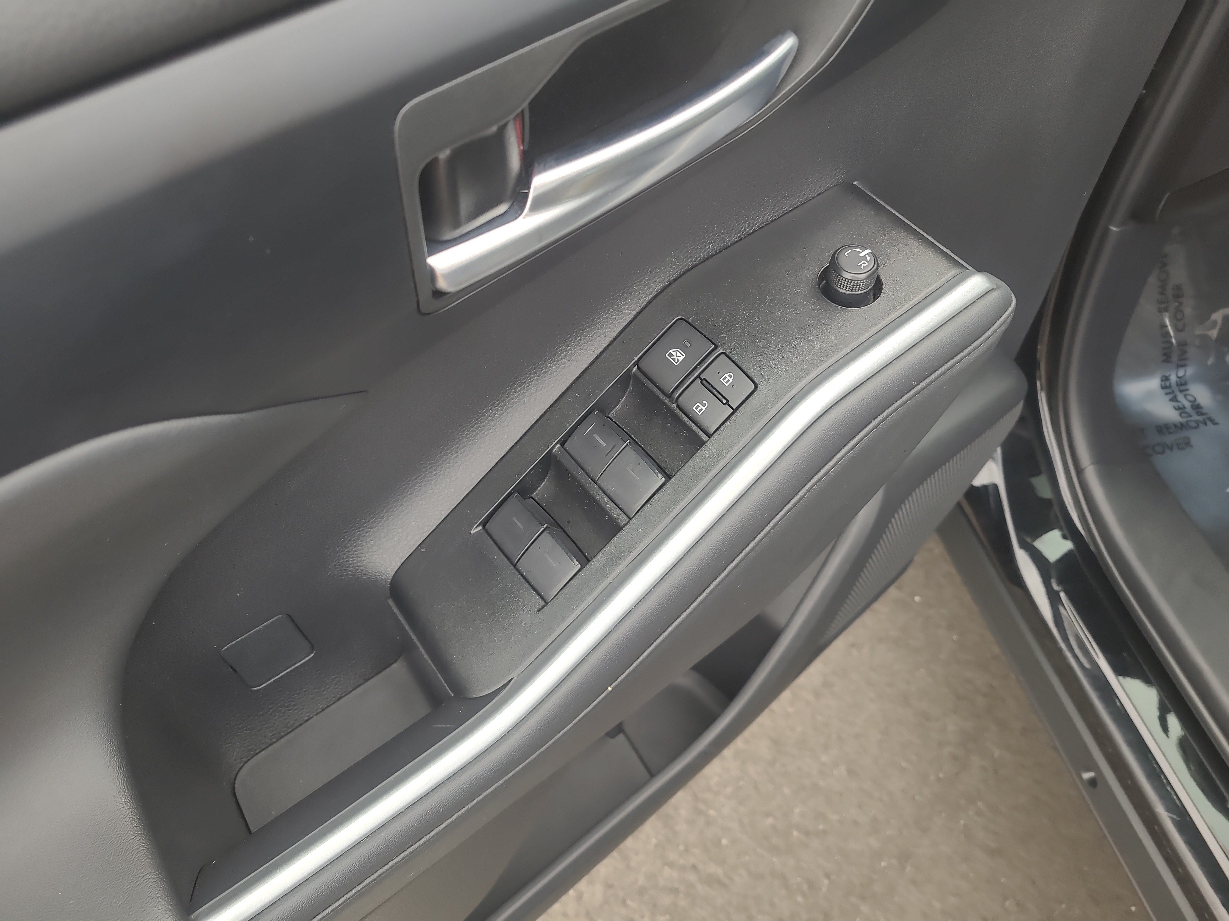 Certified 2026 Toyota Highlander XLE AWD/4WD image 13