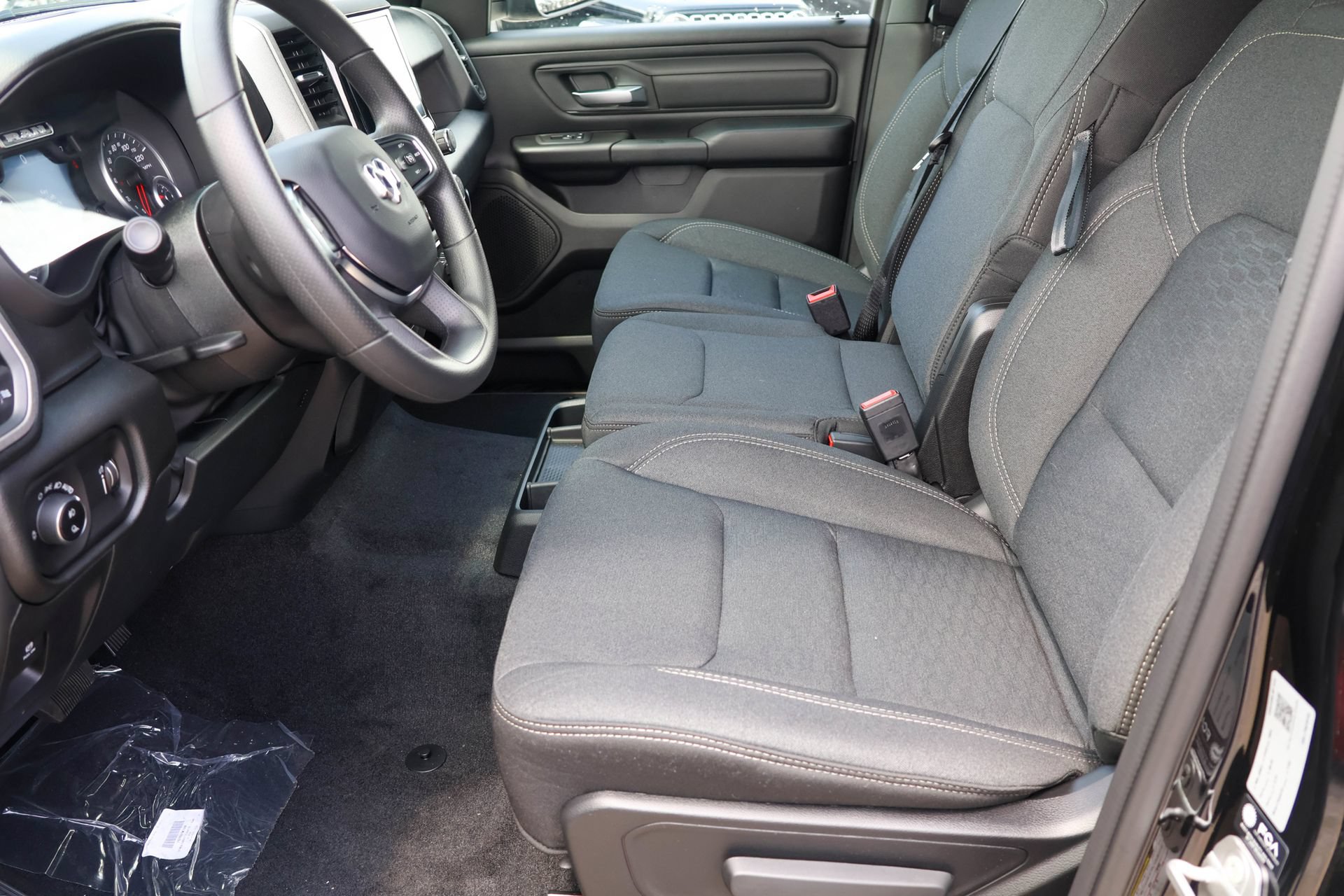 New 2026 RAM 1500 Warlock AWD/4WD image 4