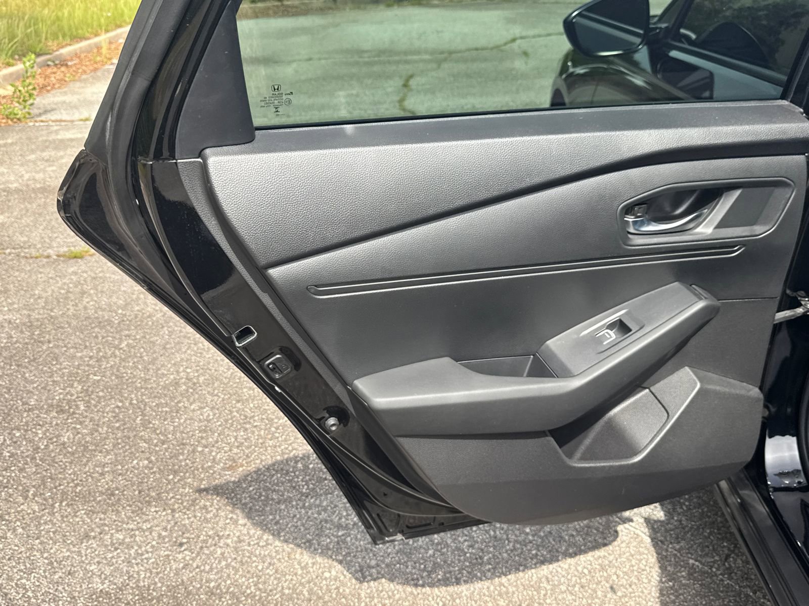 Used 2023 Honda Accord LX image 21