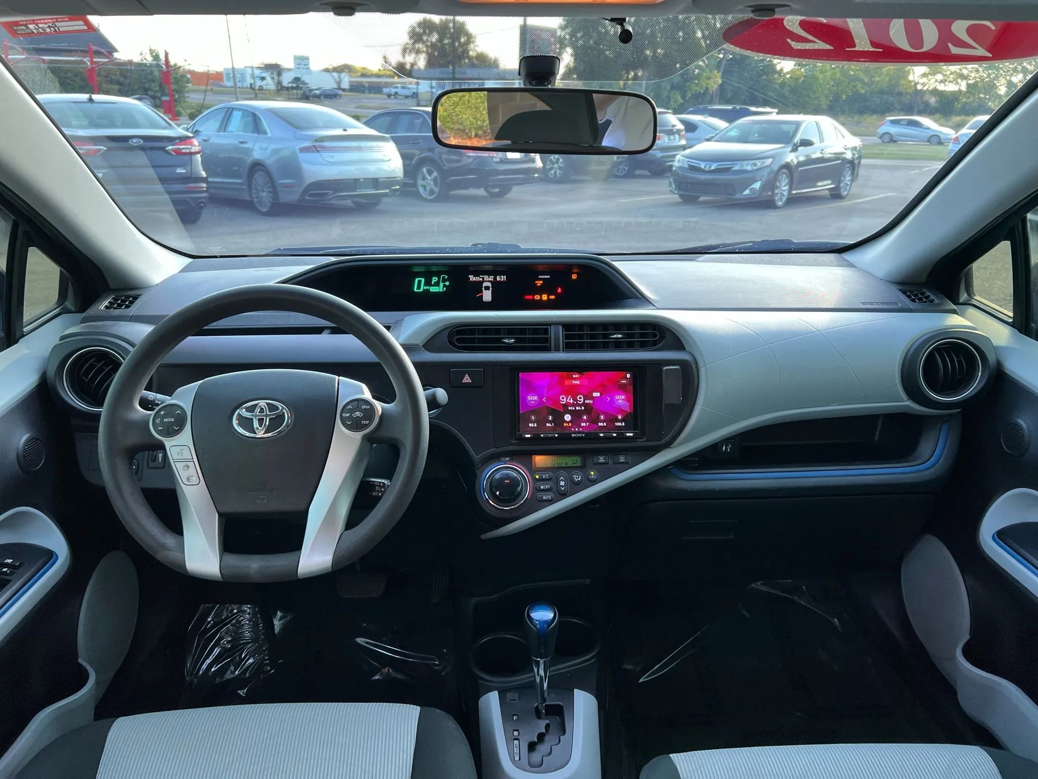 Used 2012 Toyota Prius C Three image 9