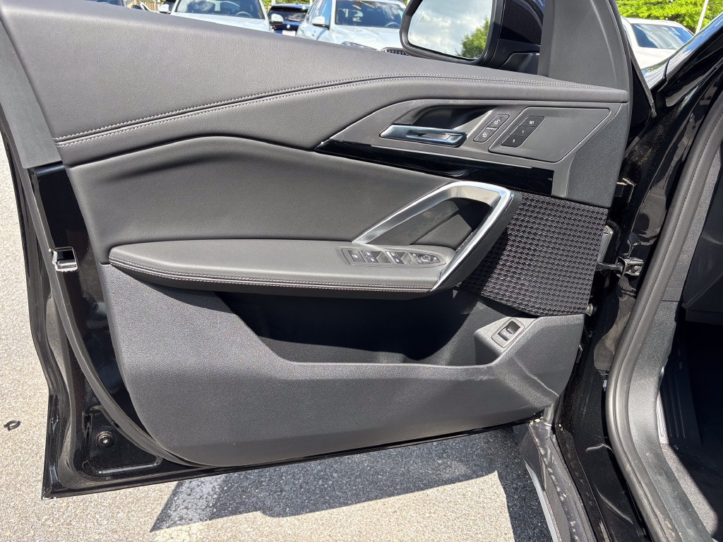 New 2026 BMW X1 xDrive28i w/ Technology Package AWD/4WD image 9