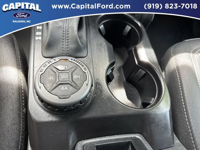 Certified 2025 Ford Bronco Badlands AWD/4WD image 32